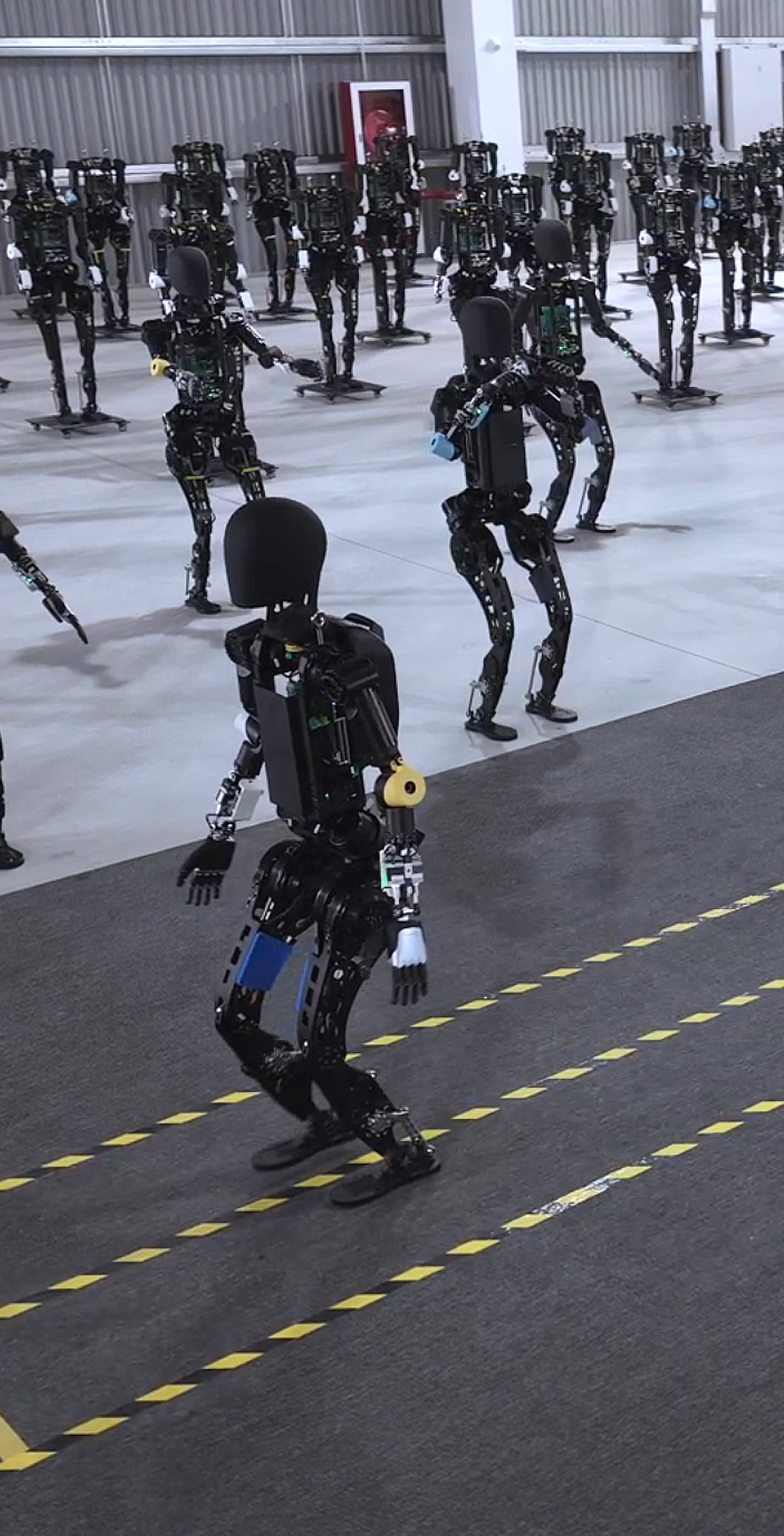 yl7703永利开启通用机器人商用量产